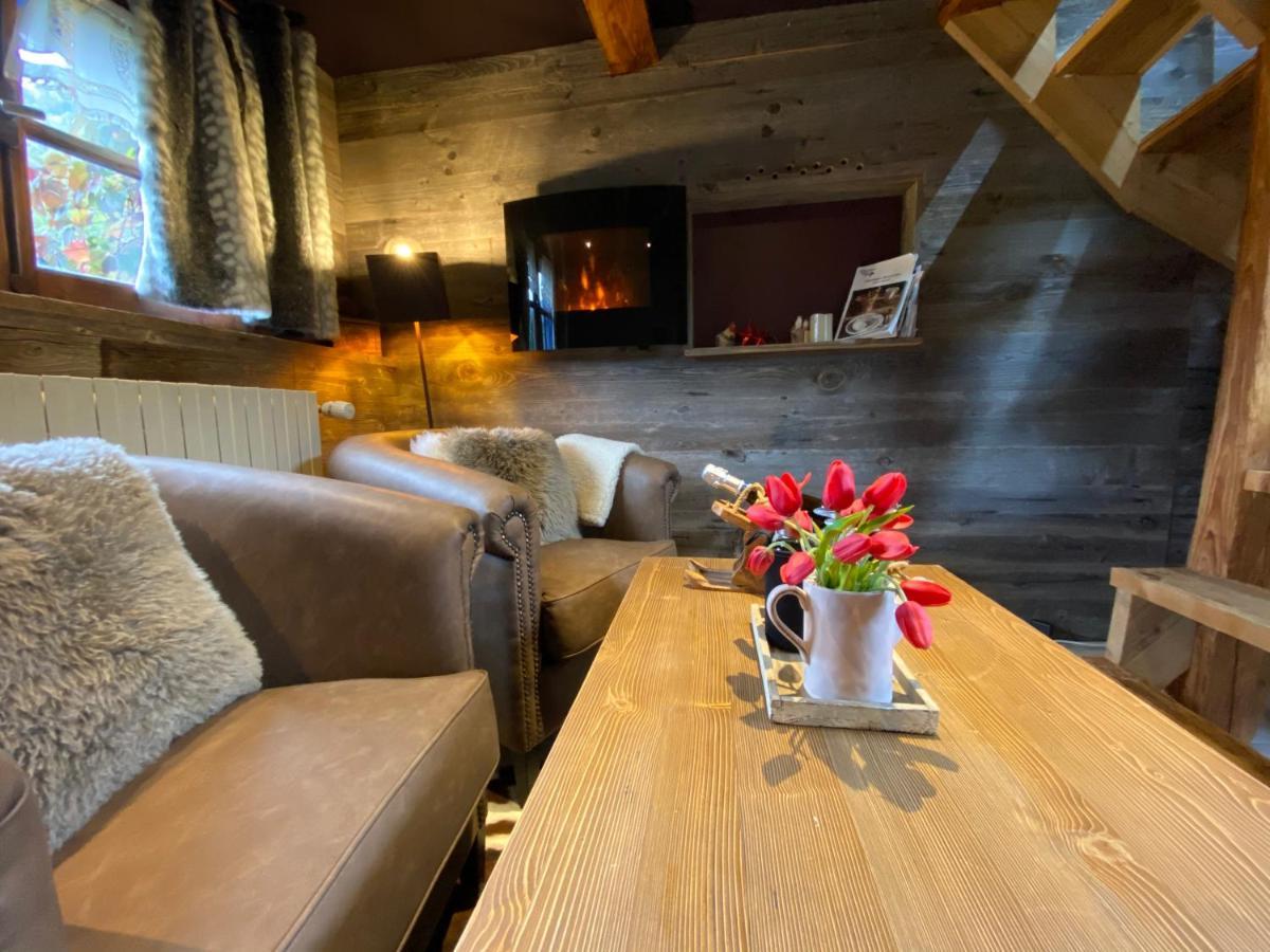 Le Petit Nid d'amour Montriond Extérieur photo