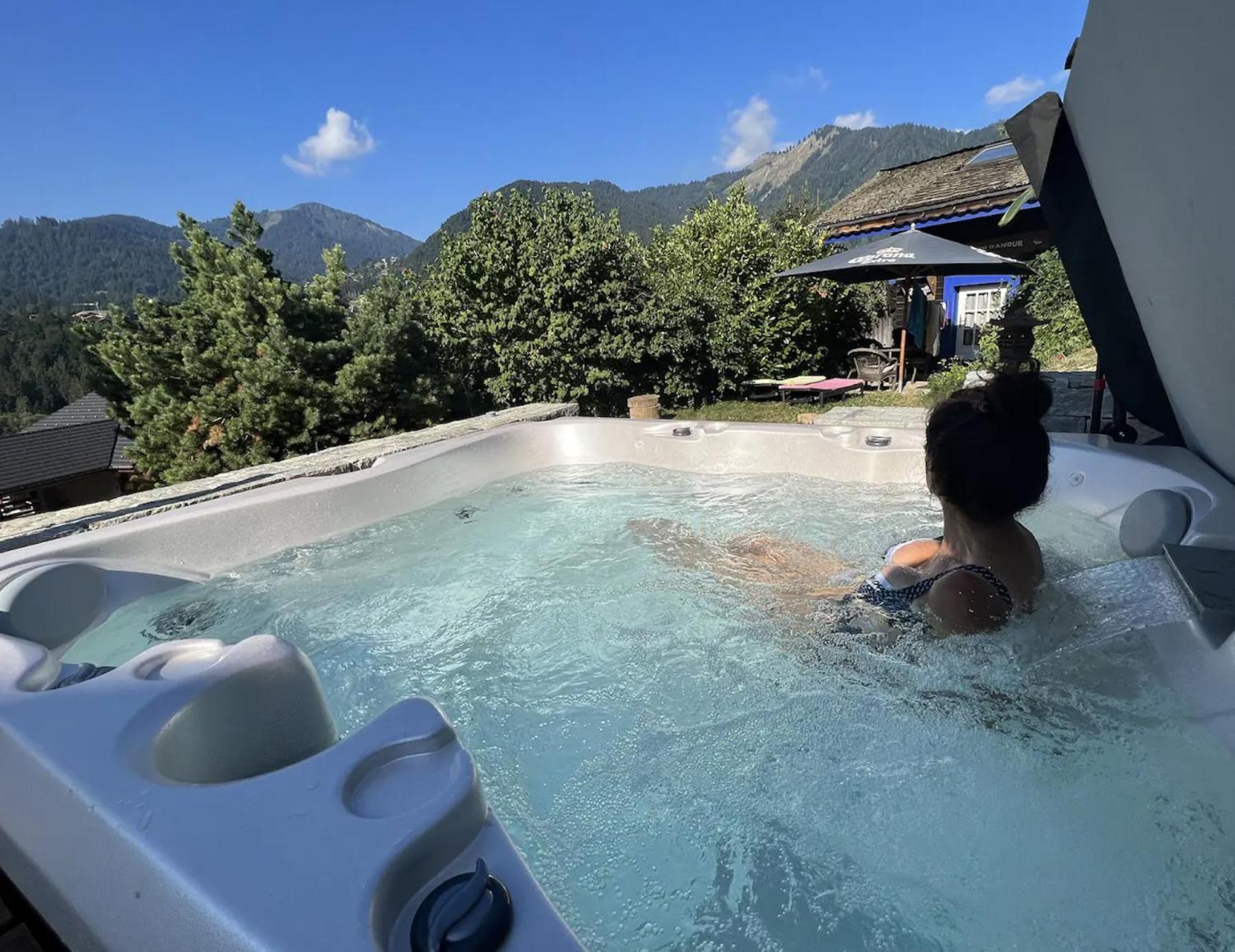 Le Petit Nid d'amour Montriond Extérieur photo