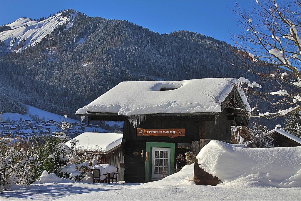 Le Petit Nid d'amour Montriond Extérieur photo