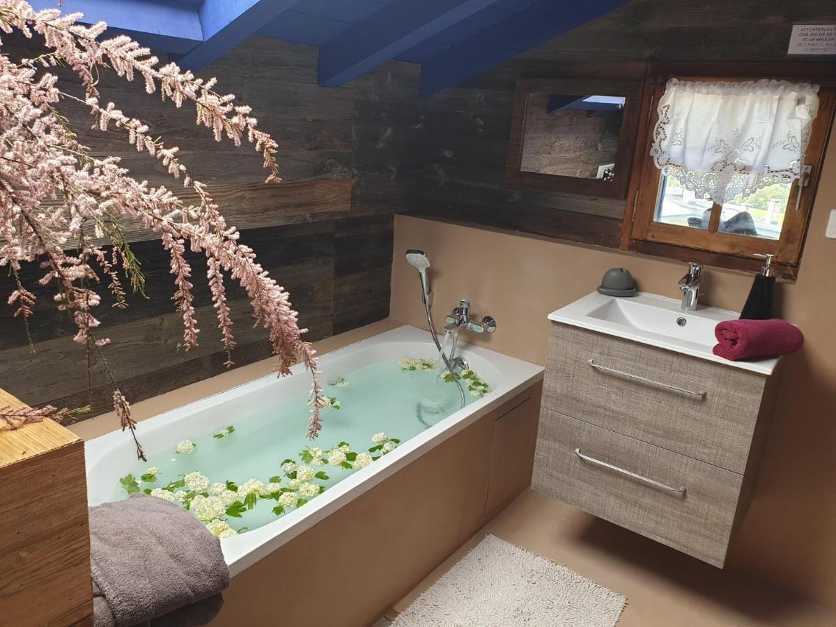 Le Petit Nid d'amour Montriond Extérieur photo