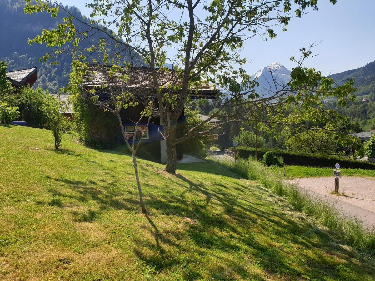 Le Petit Nid d'amour Montriond Extérieur photo